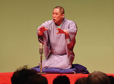 三遊亭圓雀さん