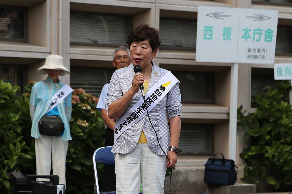 非行防止・犯罪予防を呼びかける松崎会長の画像