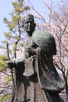 札場河岸公園芭蕉像の画像