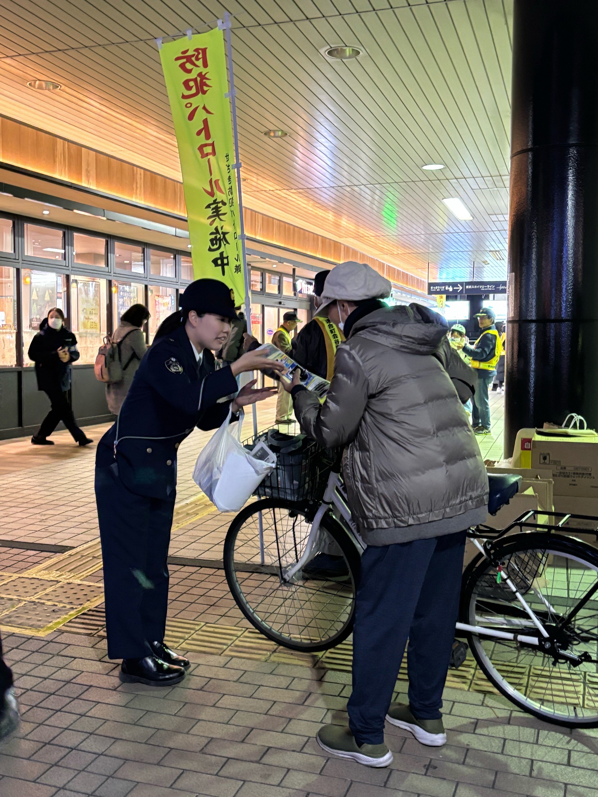 R7谷塚駅パトロール（警察）