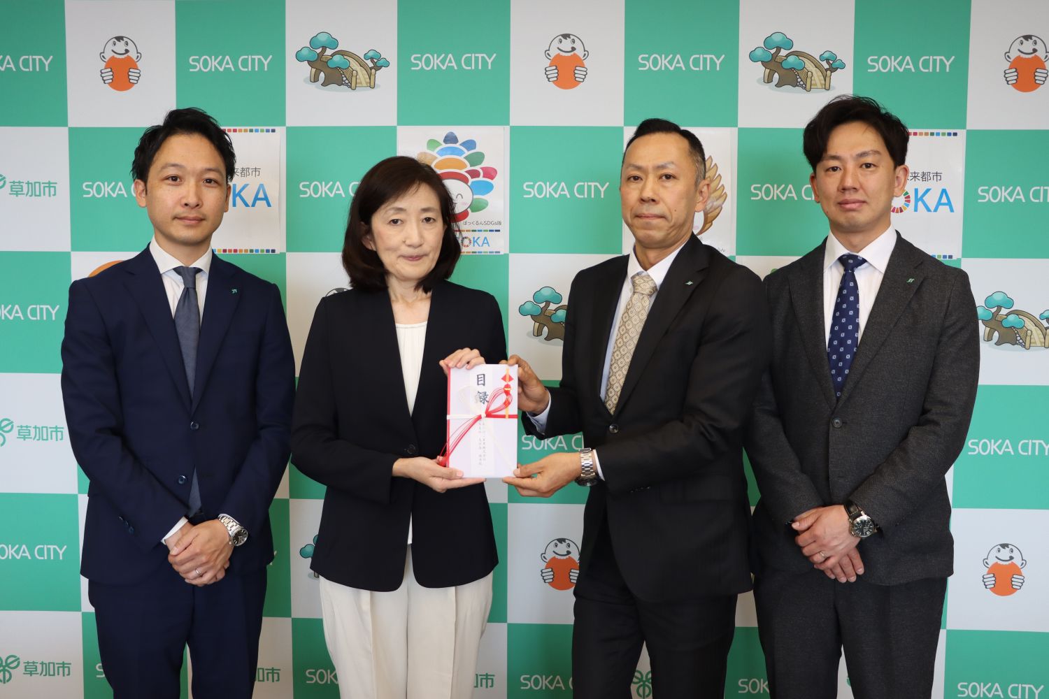 4月１５日JT寄贈式