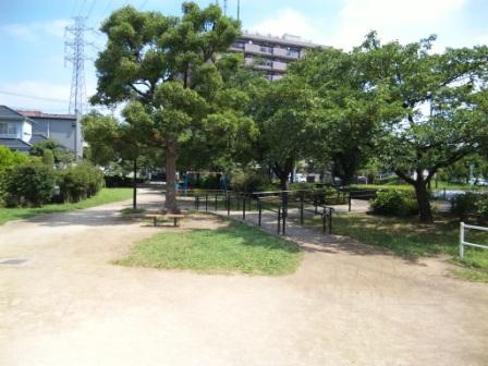 花栗クローバー公園全景2の画像