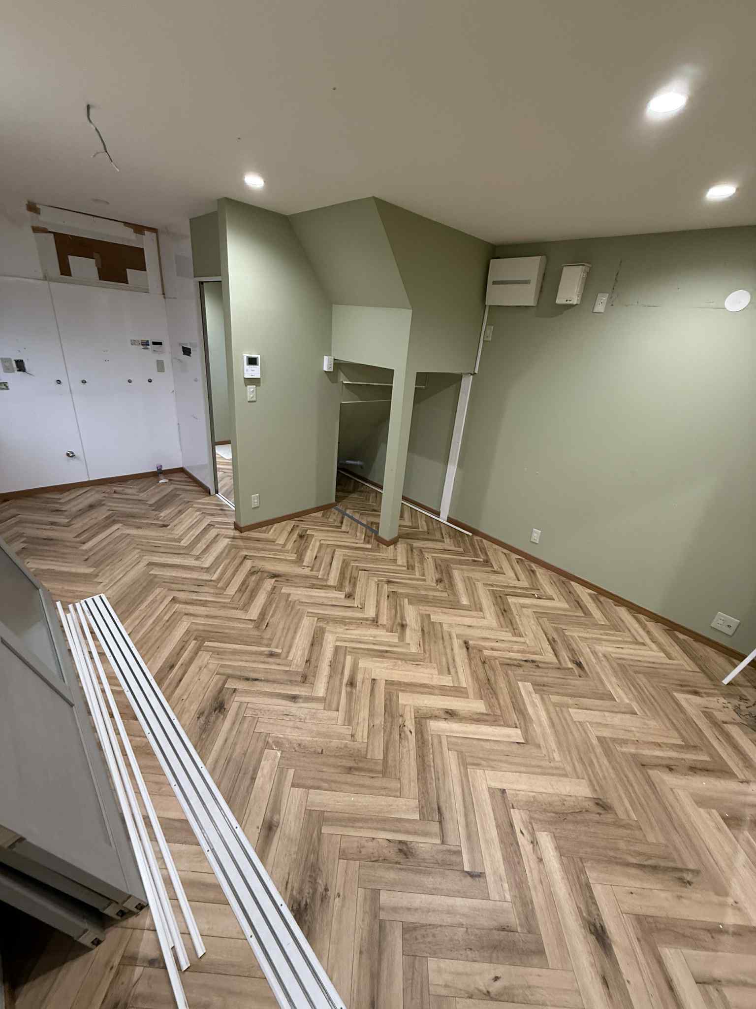 わがまま2号内装