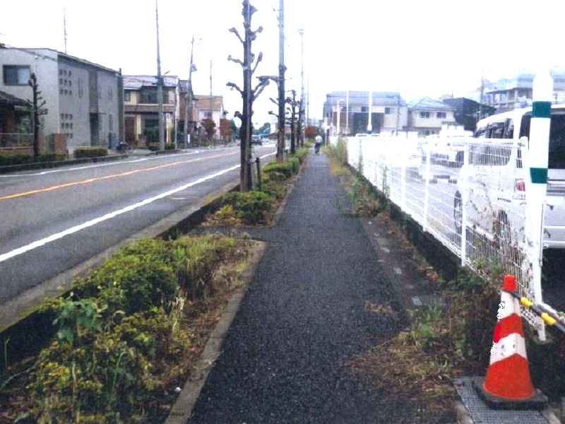歩道作業前写真.jpg