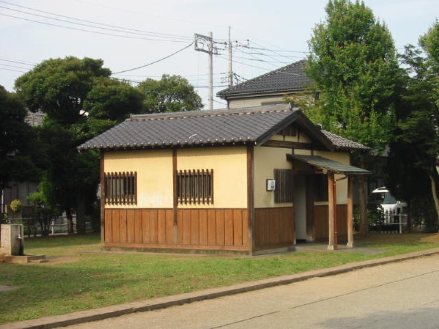 稲荷北公園トイレ