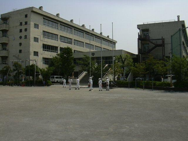 :花栗中学校の画像
