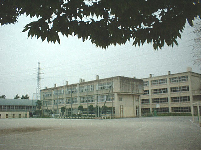 :川柳中学校の画像