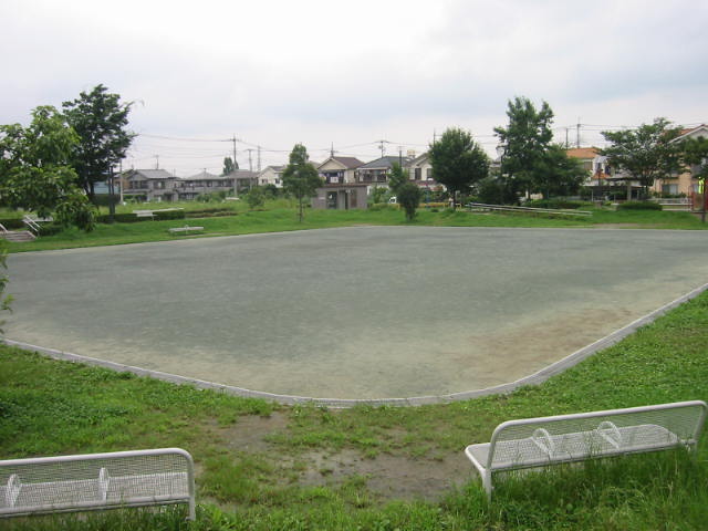 :清門中央公園広場の画像