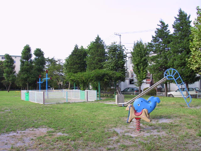 :青柳東公園全景の画像