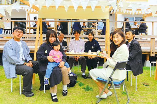 「ミノリテラス草加」の青空ごはん会に伺いました