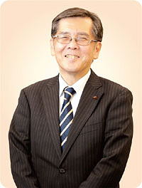 草加市議会議長　広田丈夫