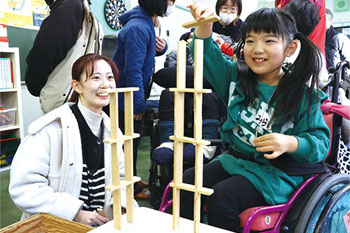 ふくフク児童館探検での様子